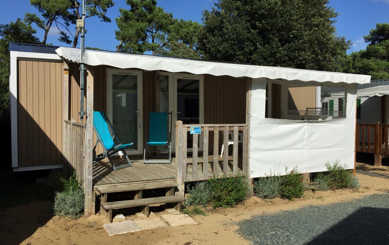 Отель Camping Le Dauphin Сен-Жорж-де-Дидон Экстерьер фото